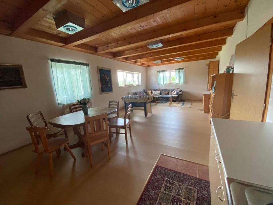 Ubytování Samba Benesov u Semil Exterior foto